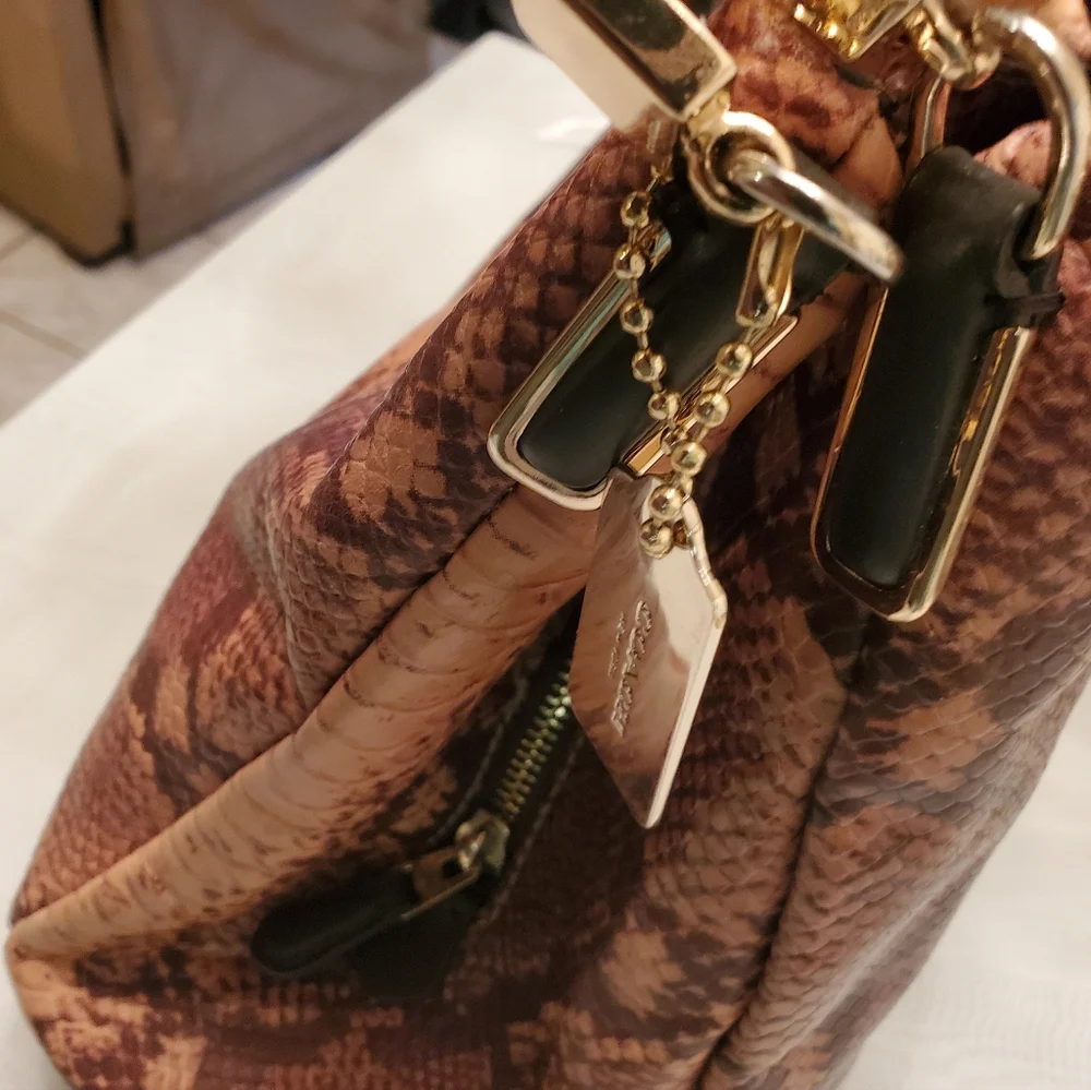 🐍COACH LIMITED EDITION PHOEBE PYTHON LEATHER SHOULDER/TOTE EUC - Picture 5 of 16